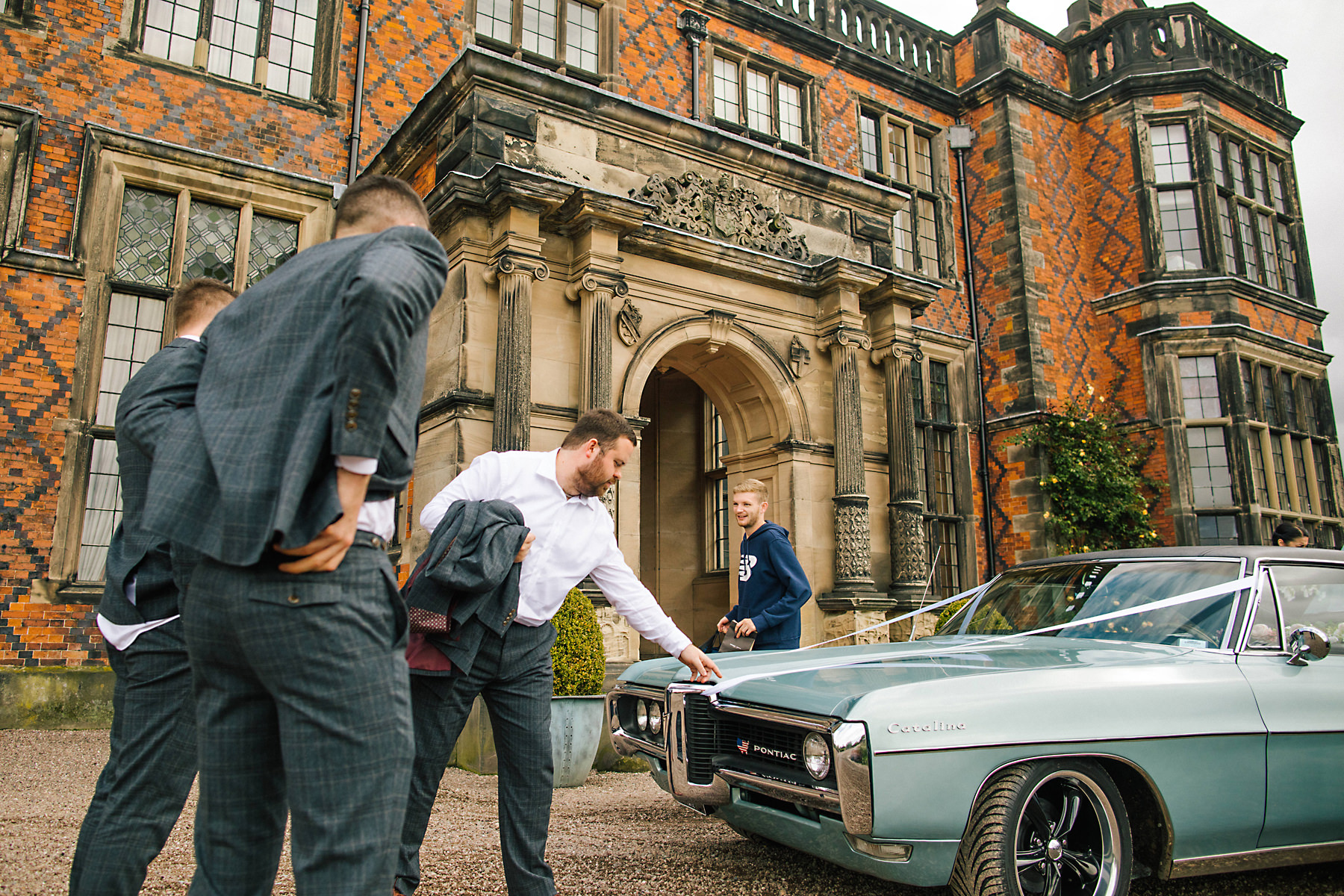 vintage wedding car