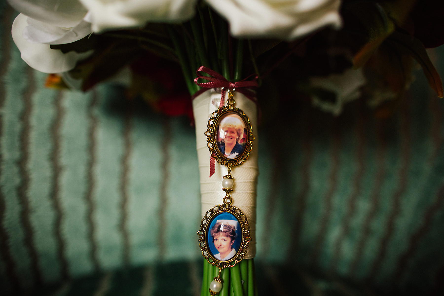 wedding bouquet photo charm