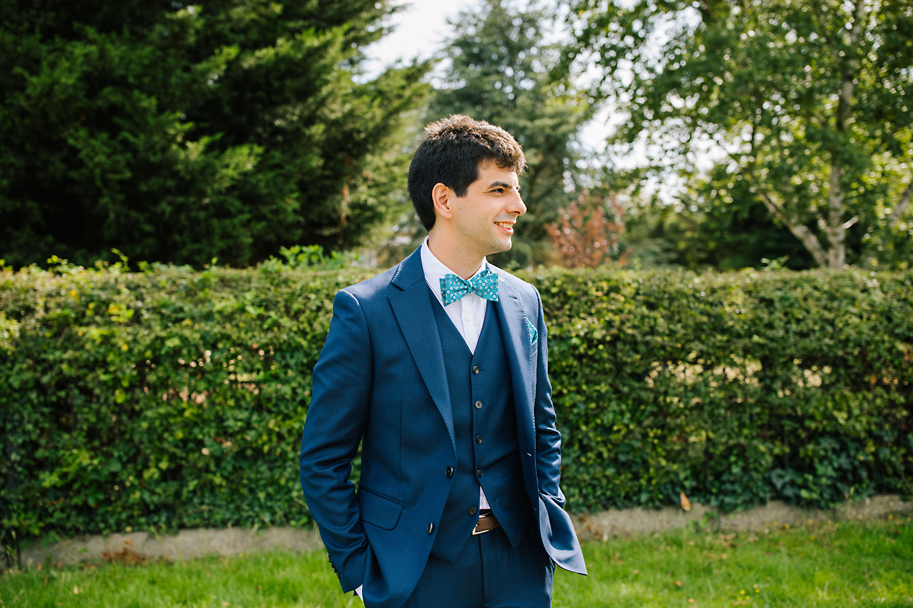 groom in bowtie