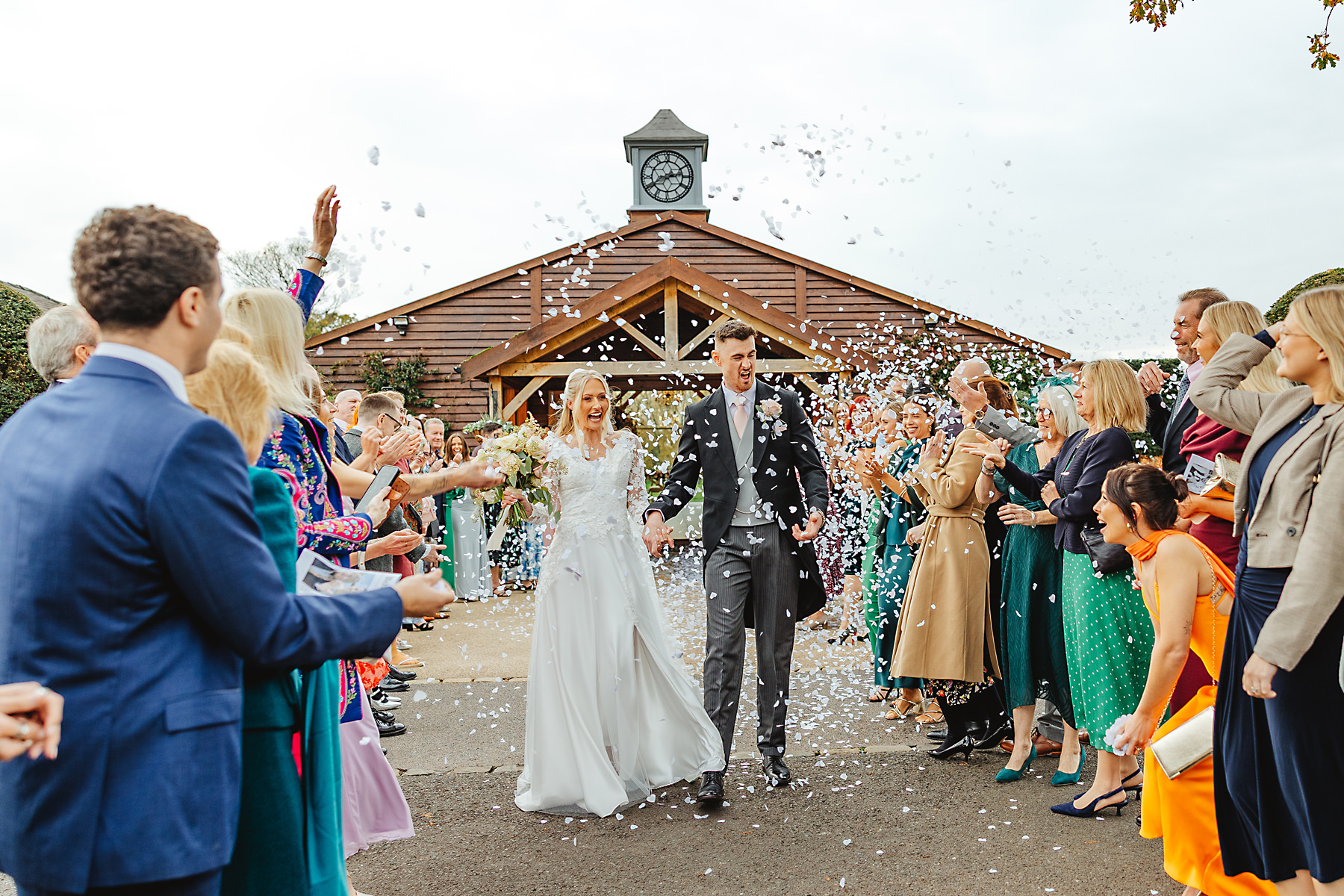 confetti photo at merrydale manor